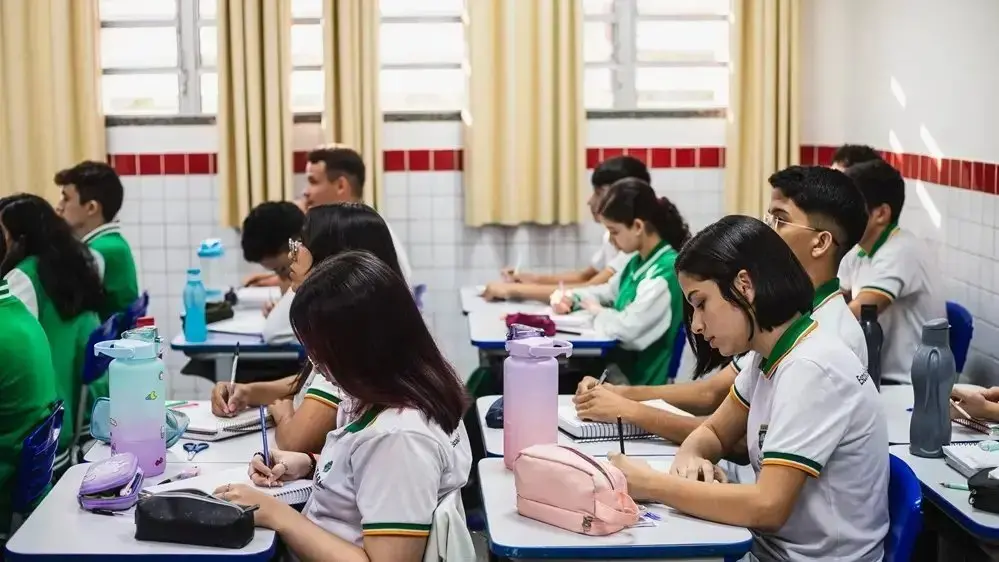 Inep abre inscrições para aplicadores do Enem com remuneração de até R ...